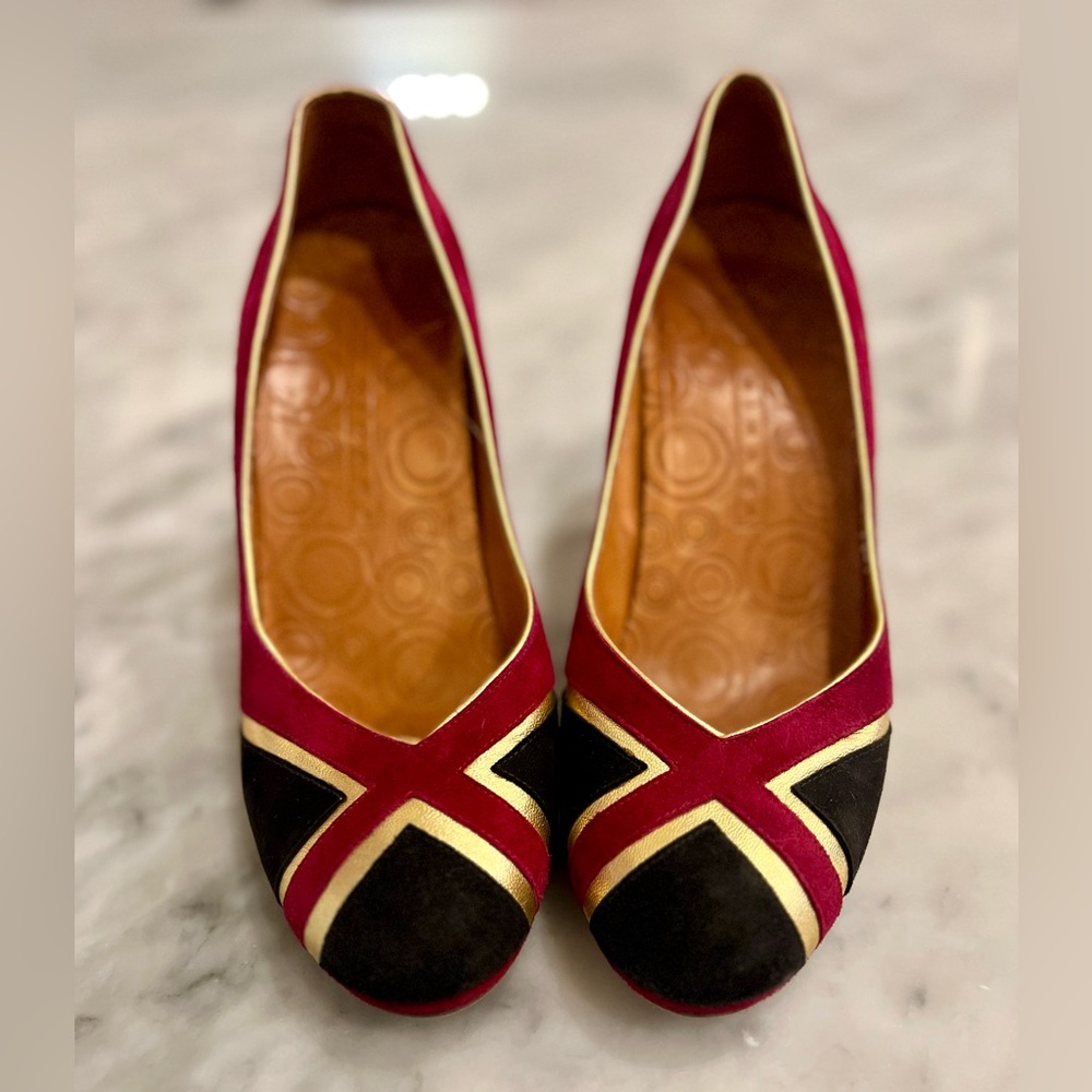 Chie Migara pumps, size 39